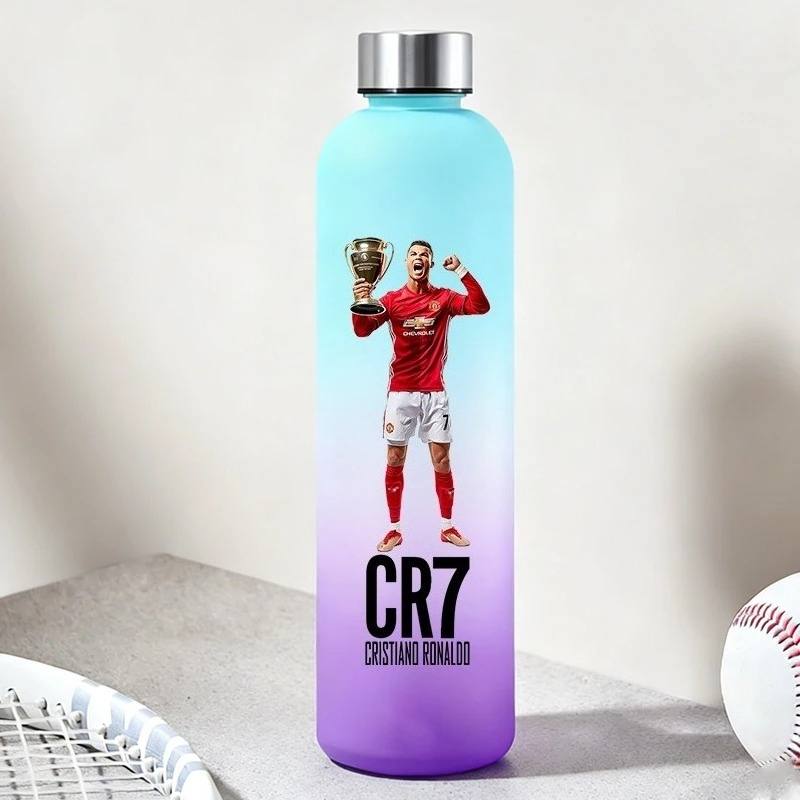 900ML CR7 Waterflessen Casual  - Travel Accessories With Kids recensie en prijs
