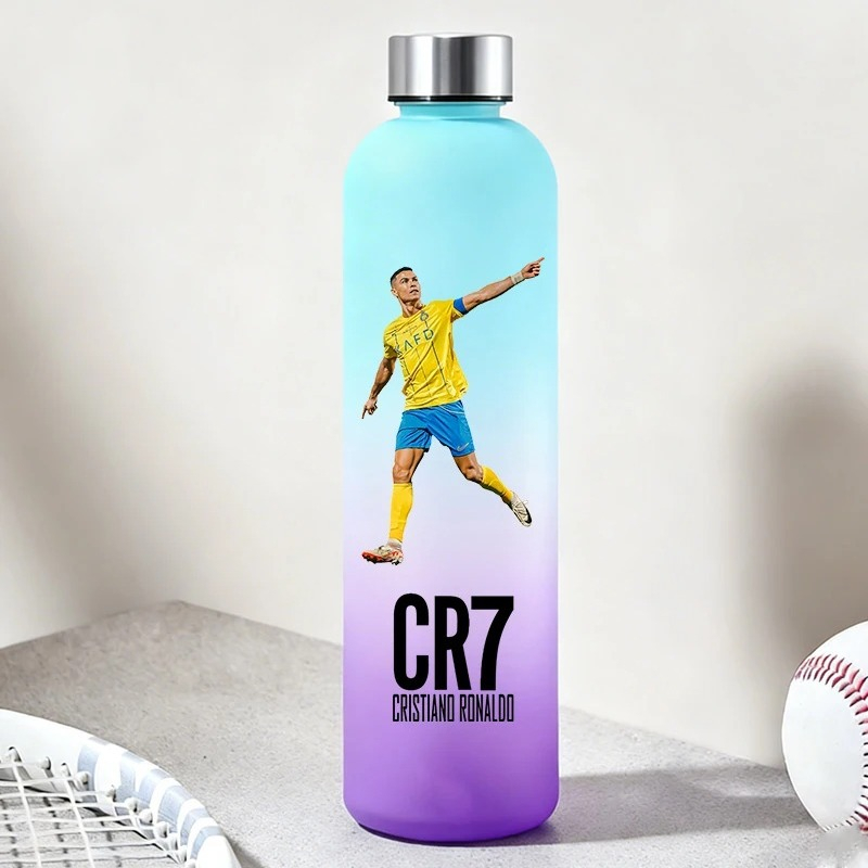 900ML CR7 Waterflessen Casual  - Travel Accessories With Kids recensie en prijs